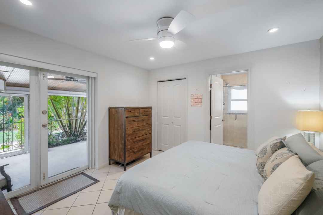 791 96th Ave N, Naples, FL 34108