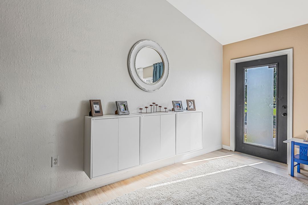 242 North Ave, Lehigh Acres, FL 33936