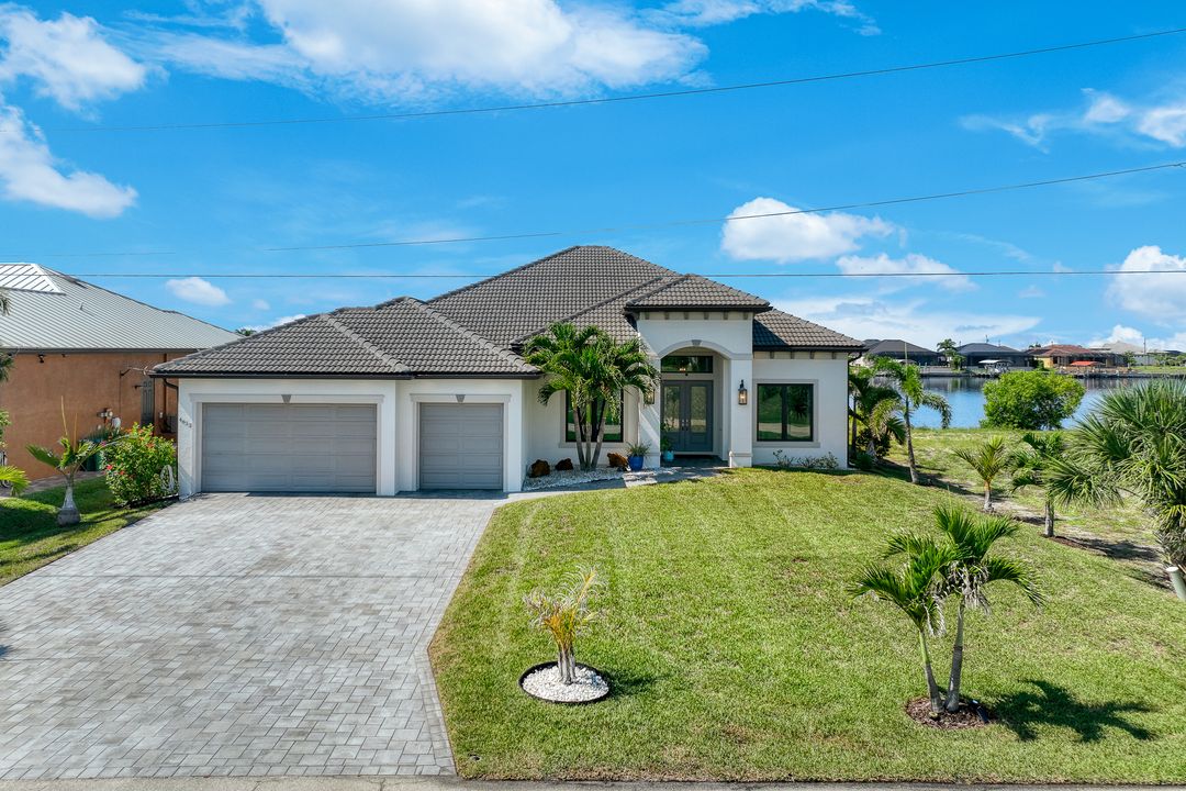 4612 NW 33rd Terrace, Cape Coral, FL 33993