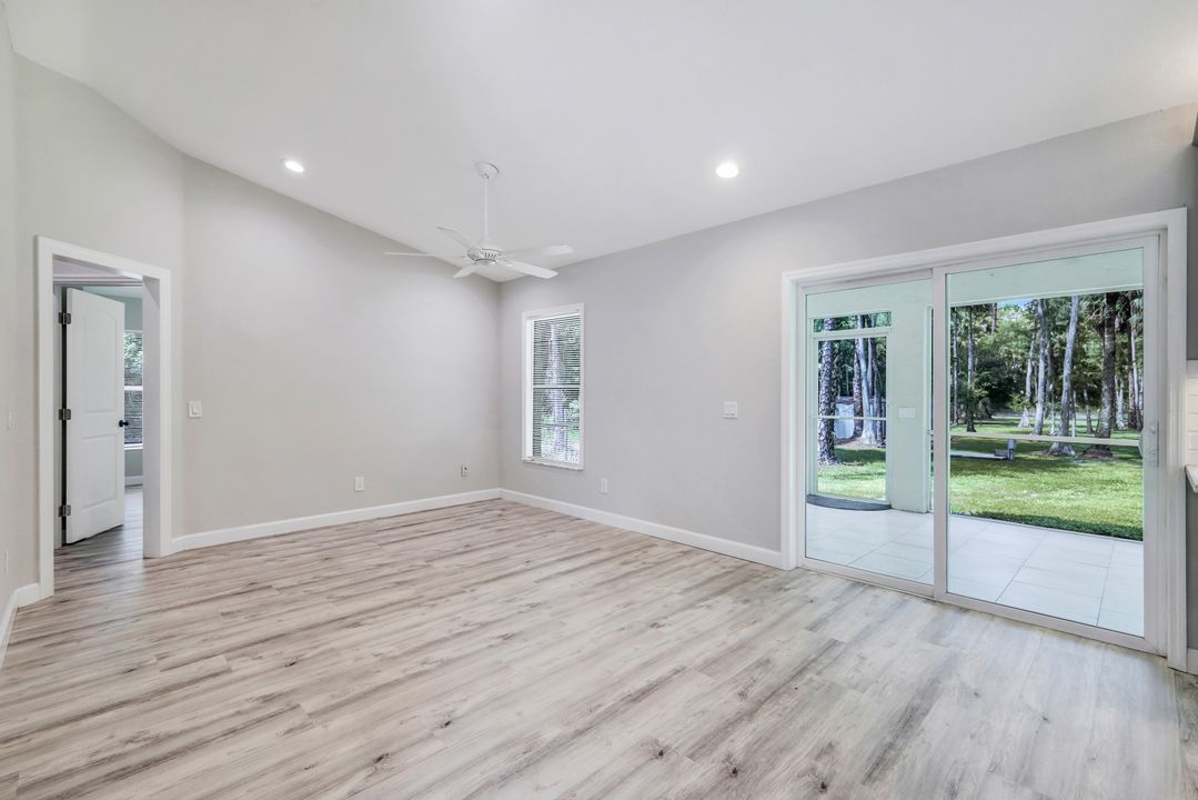 4285 16th Ave NE, Naples, FL 34120