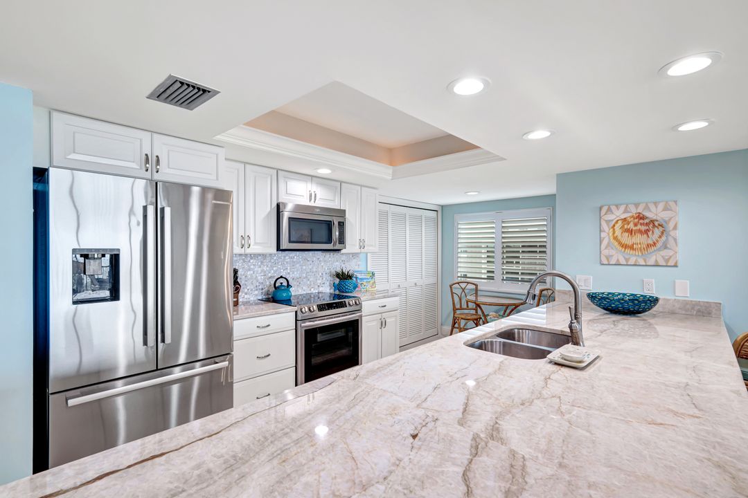 2297 W Gulf Dr #4A, Sanibel, FL 33957