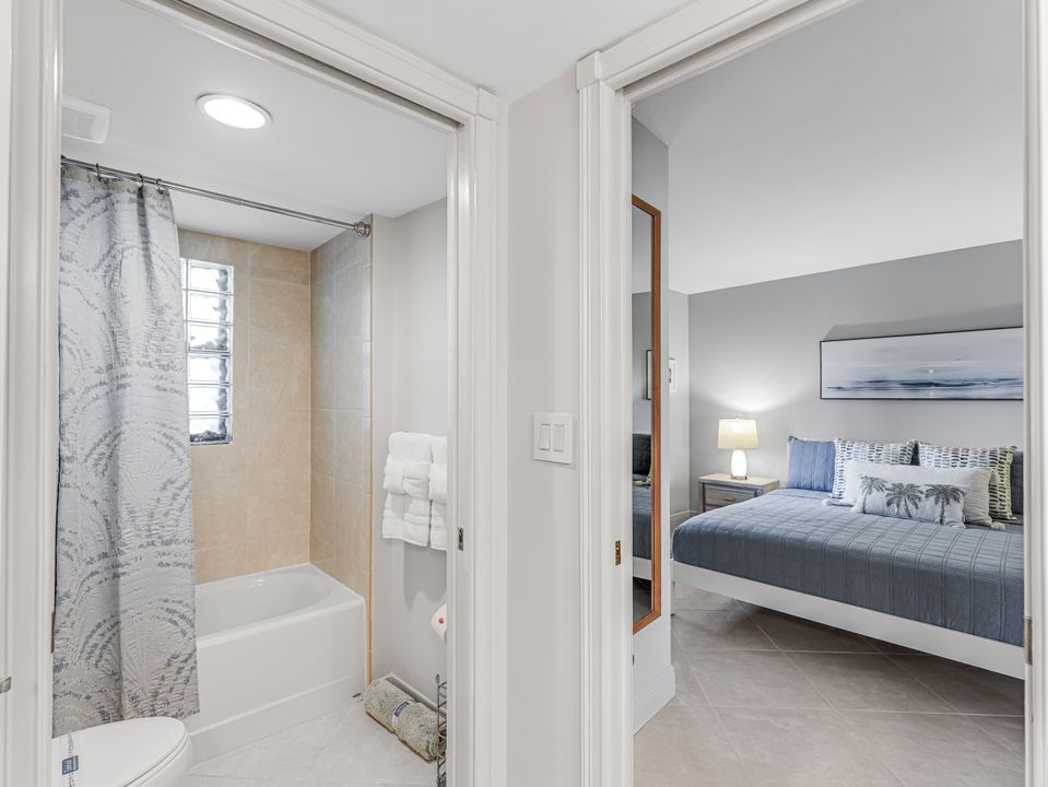 1085 Bald Eagle Dr #A307, Marco Island, FL 34145