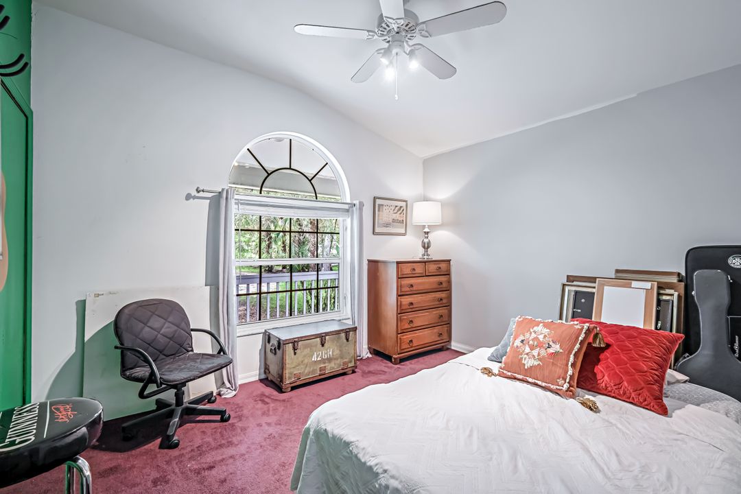 2971 6th St NW, Naples, FL 34120