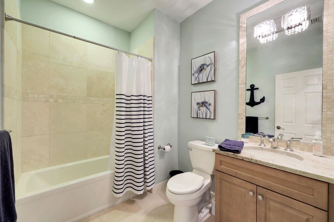 25010 Pinewater Cove Ln, Bonita Springs, FL 34134