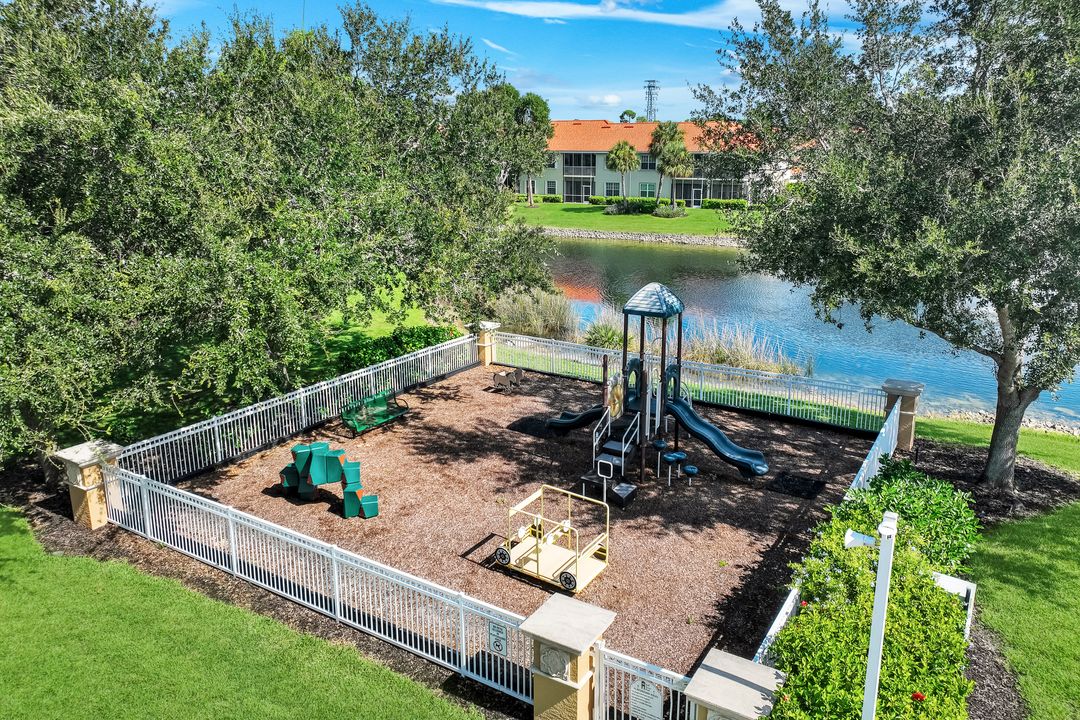 13963 Avon Park Cir, Fort Myers, FL 33912