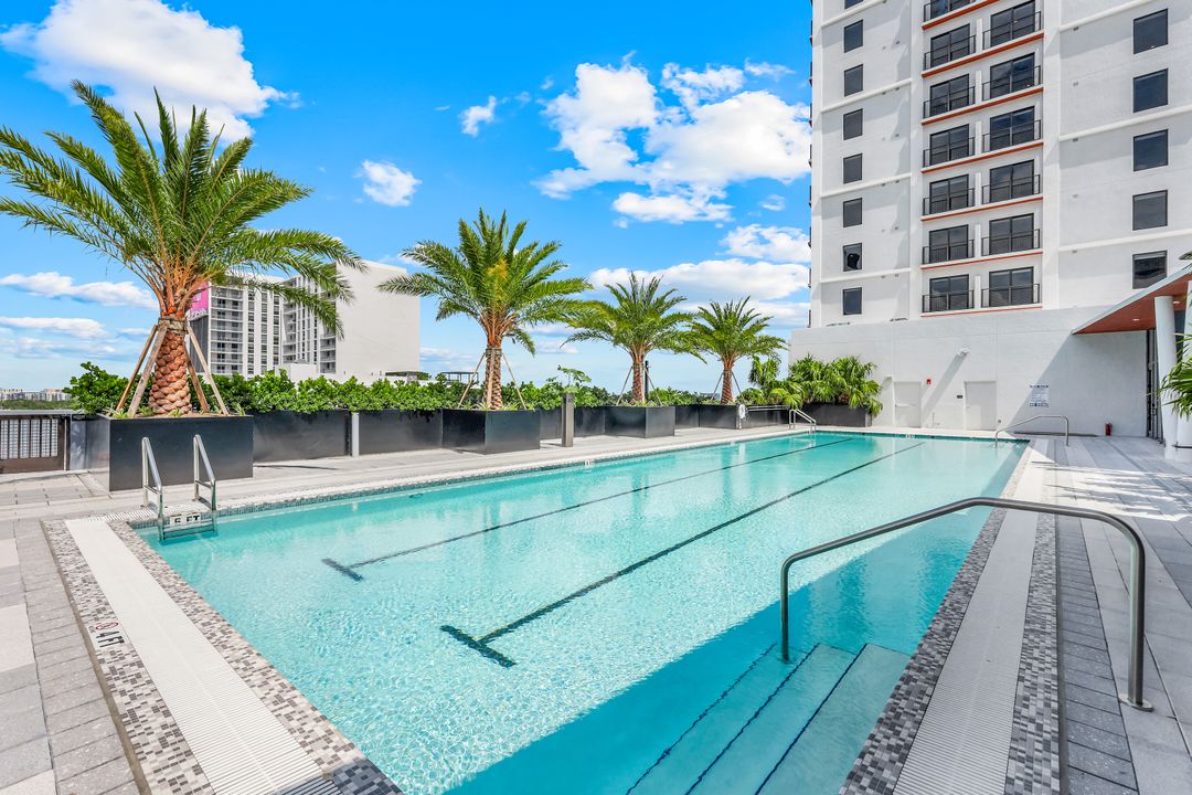 777 NW 2nd Ave, Miami, FL 33136
