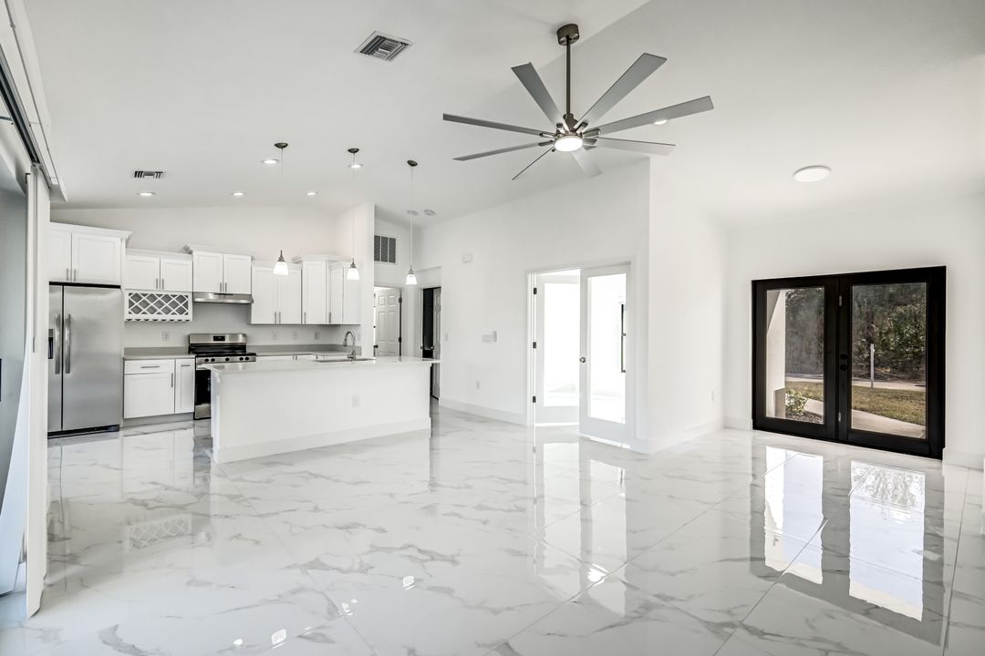 3018 11th St SW, Lehigh Acres, FL 33976