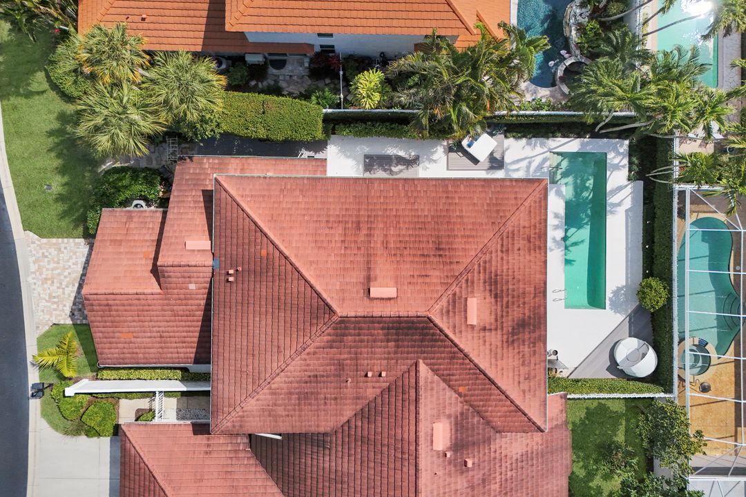 2128 Paget Cir, Naples, FL 34112