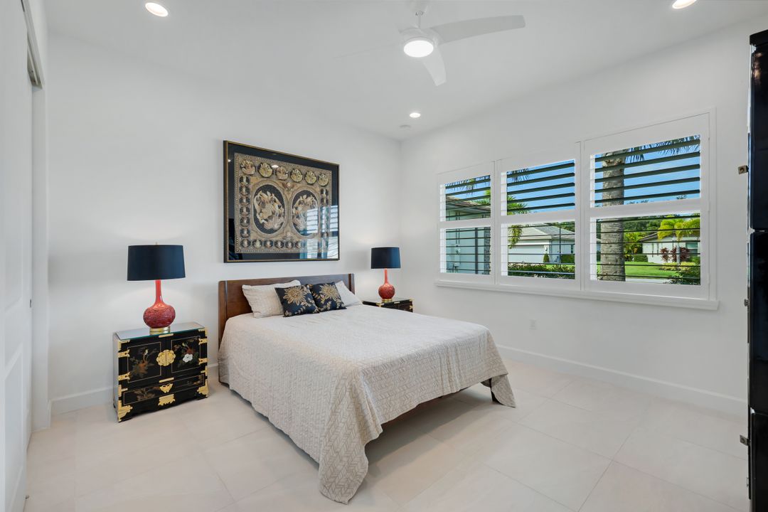 11698 Jasper Ct, Naples, FL 34120
