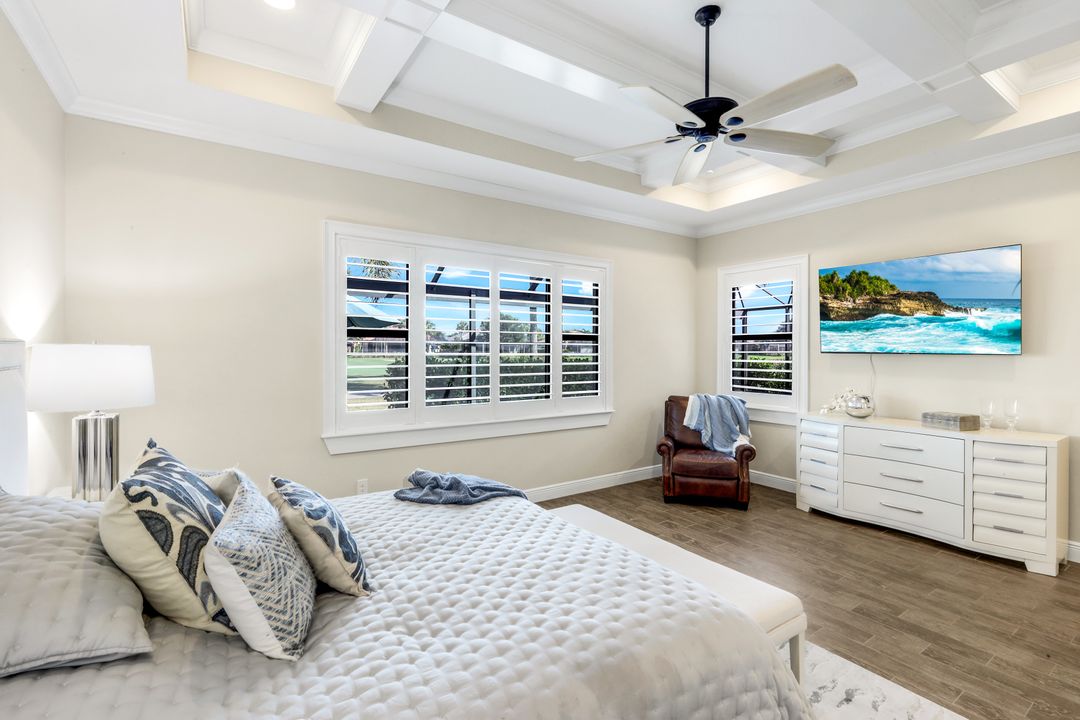 11925 Heather Woods Ct, Naples, FL 34120