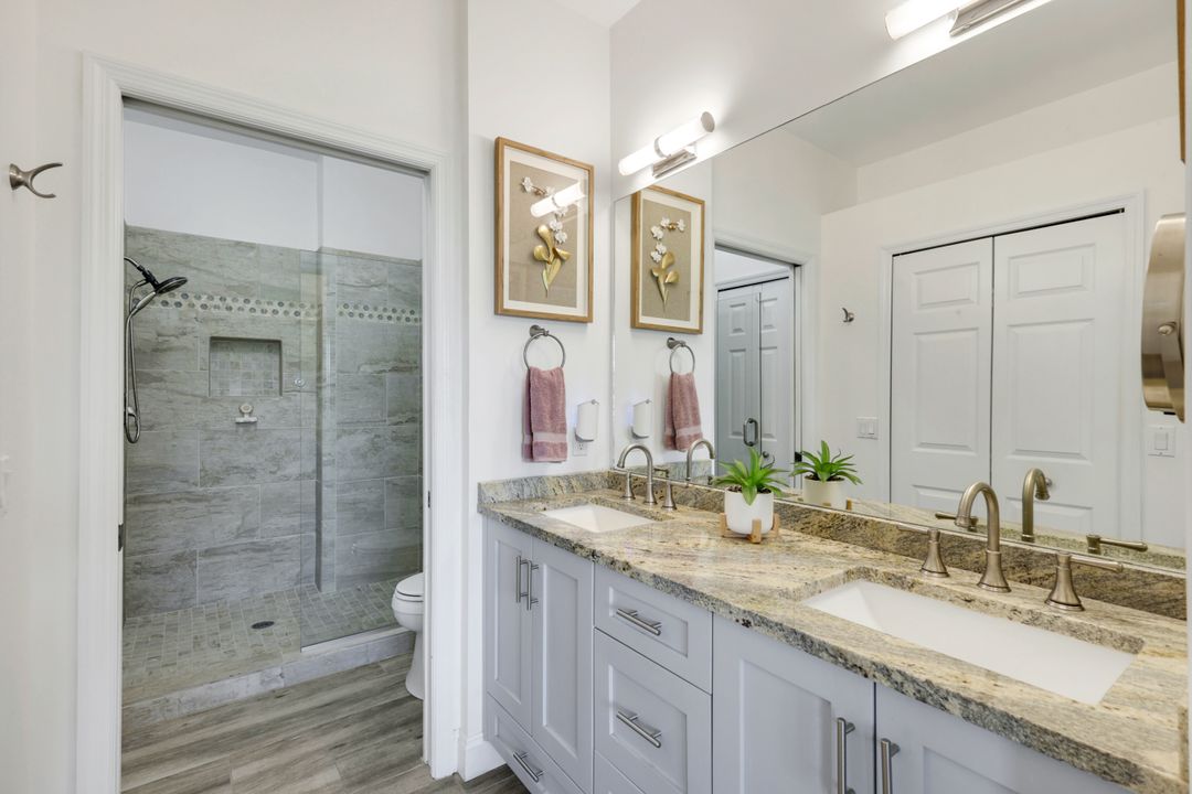 5936 Sand Wedge Ln #1604, Naples, FL 34110