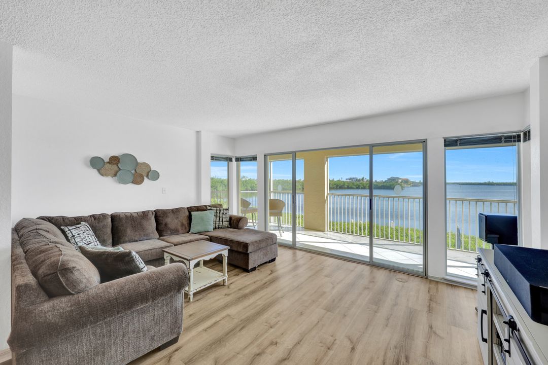 4895 Bonita Beach Rd SW #105, Bonita Springs, FL 34134