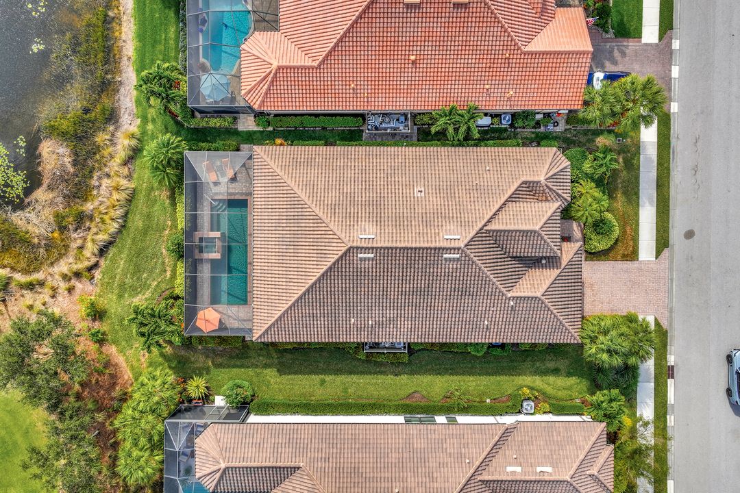 8908 Savona Ct, Naples, FL 34119