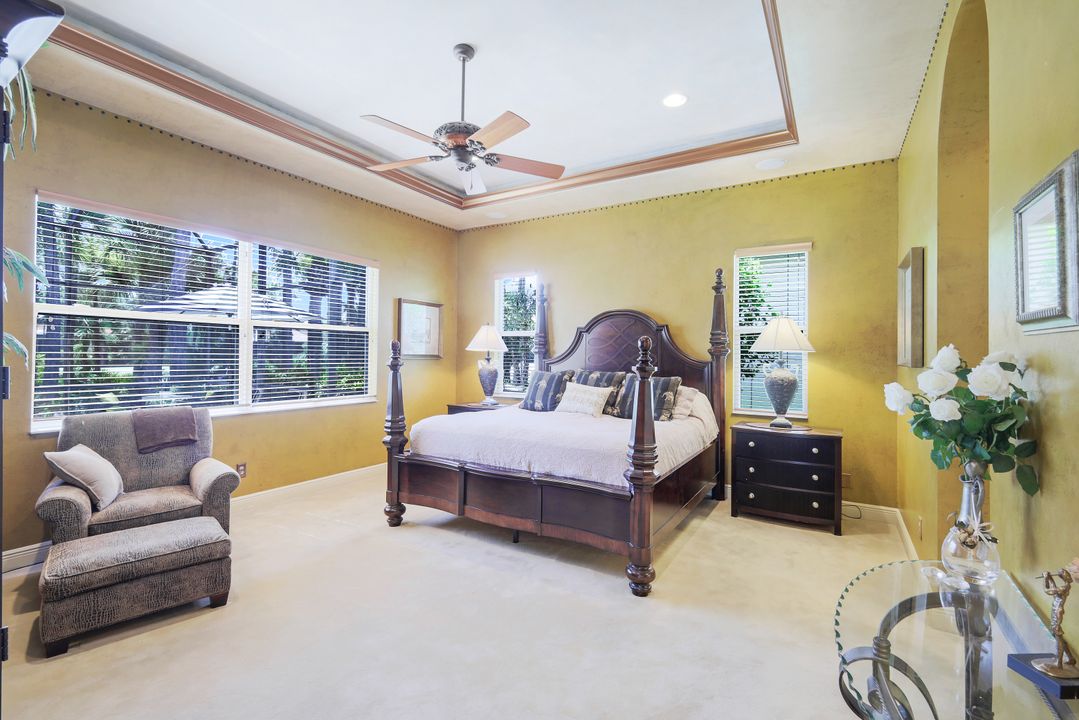 28600 Pienza Ct, Bonita Springs, FL 34135