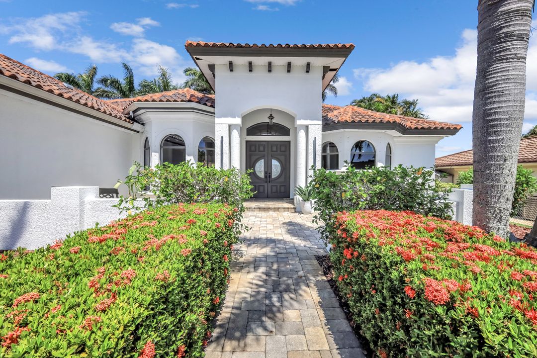 3917 SE 19th Ave, Cape Coral, FL 33904