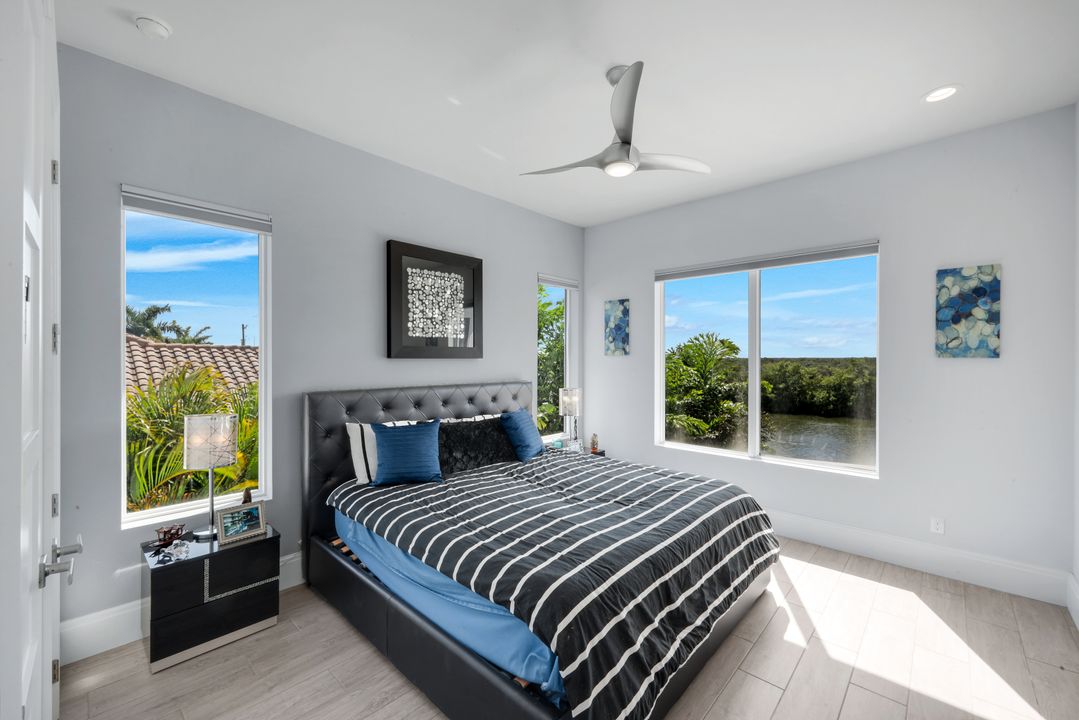 2826 SW 44th Terrace, Cape Coral, FL 33914