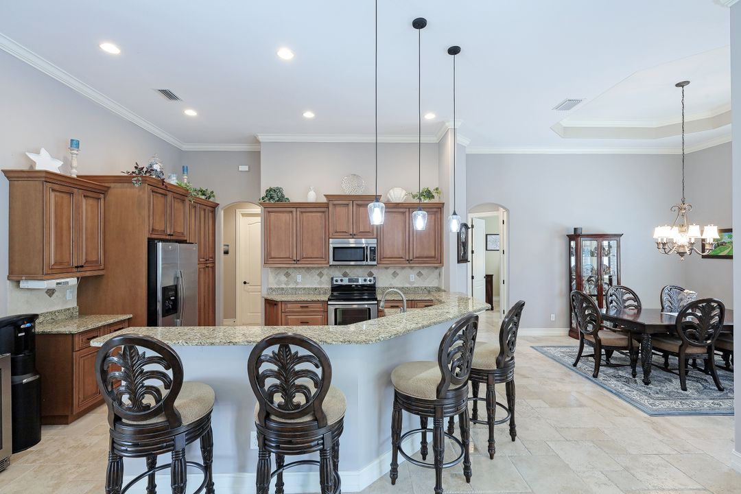 598 Fieldstone Dr, Marco Island, FL 34145