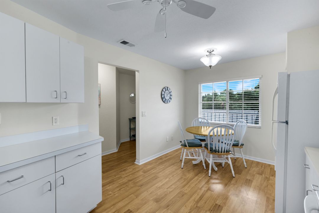 228 Belina Dr #606, Naples, FL 34104