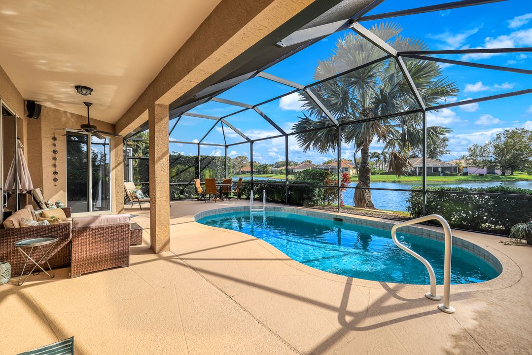 13060 Lake Meadow Dr, Fort Myers, FL 33913