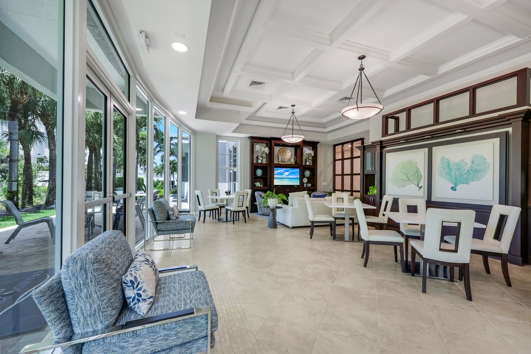 275 Indies Way #503, Naples, FL 34110
