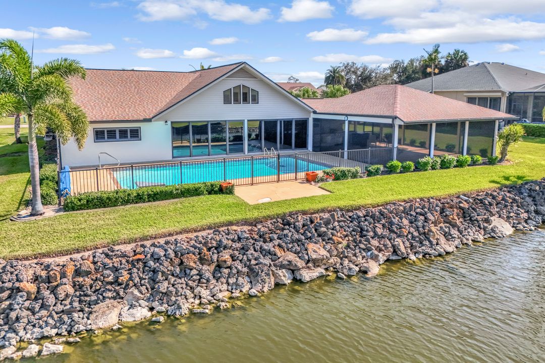 16993 Timberlakes Dr, Fort Myers, FL 33908