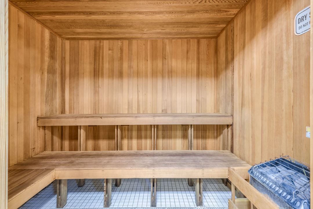 15239 Summit Pl Cir, Naples, FL 34119