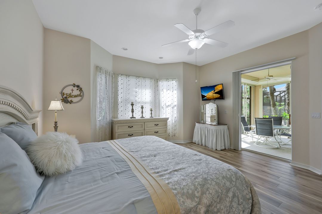 12695 Fox Ridge Dr, Bonita Springs, FL 34135