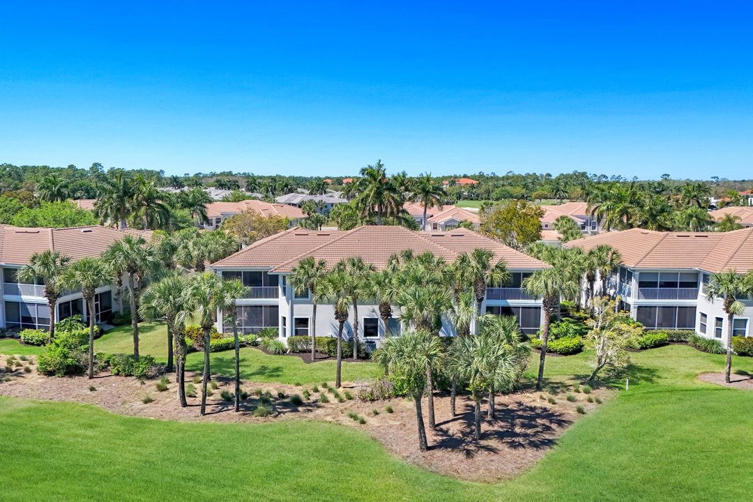 4780 Shinnecock Hills Ct #102, Naples, FL 34112