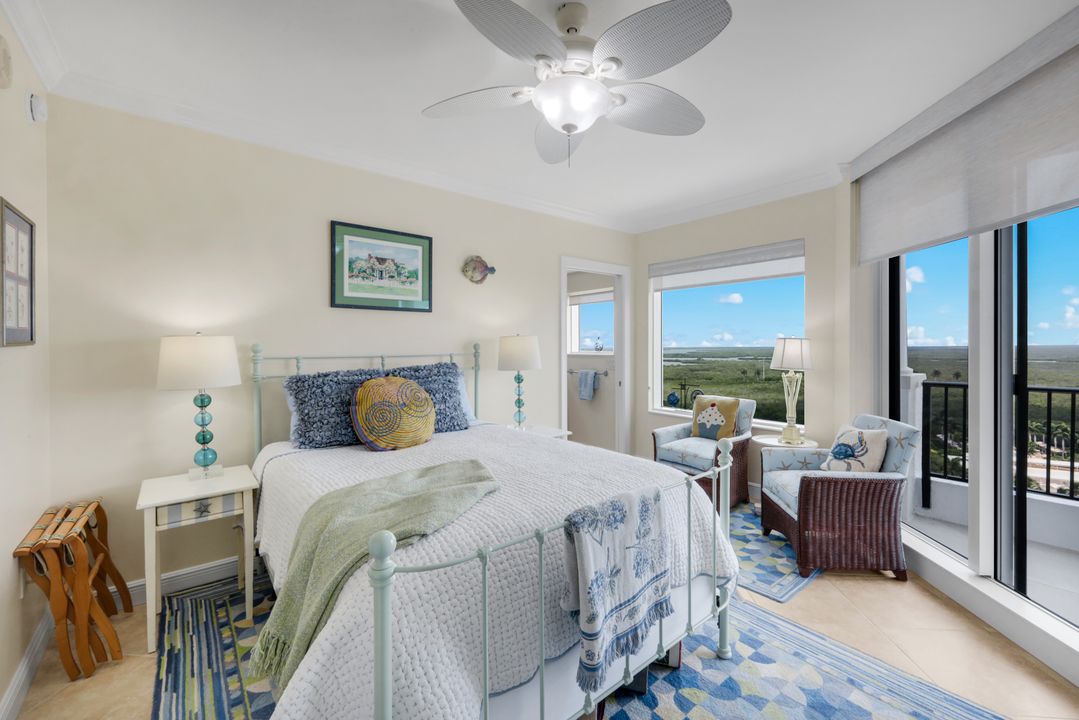 1060 Borghese Ln #1404, Naples, FL 34114