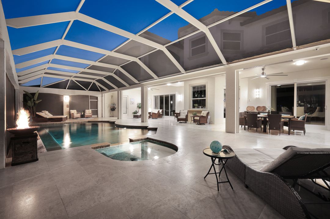 3820 Surfside Blvd, Cape Coral, FL 33914