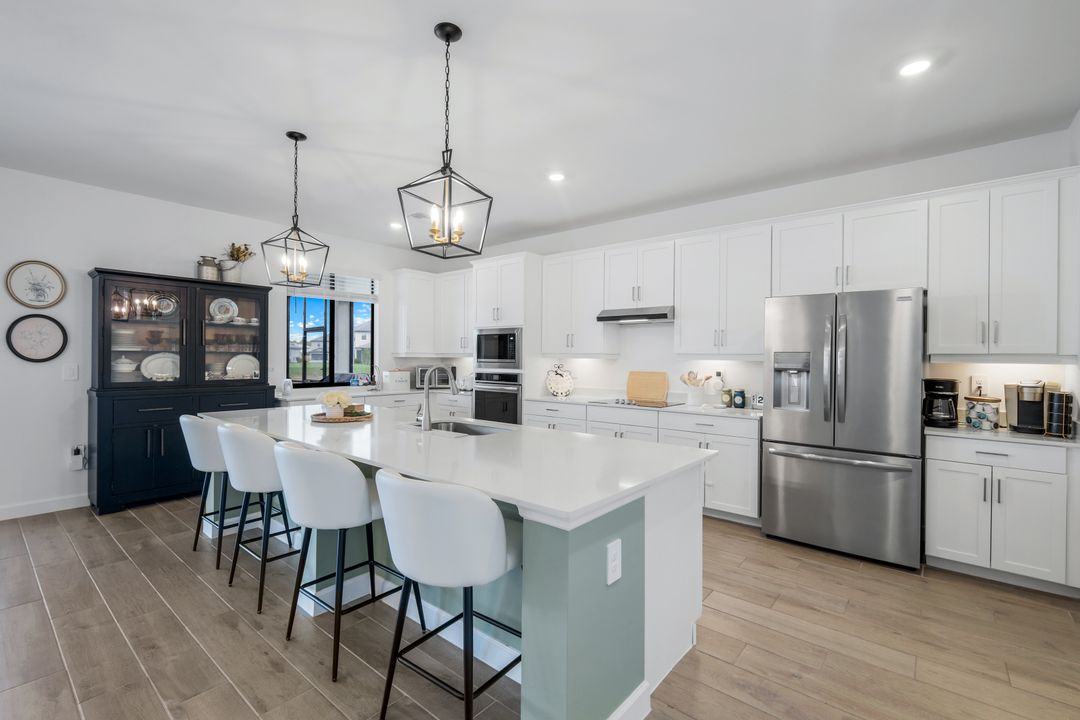 10817 Timber Creek Dr, Fort Myers, FL 33913