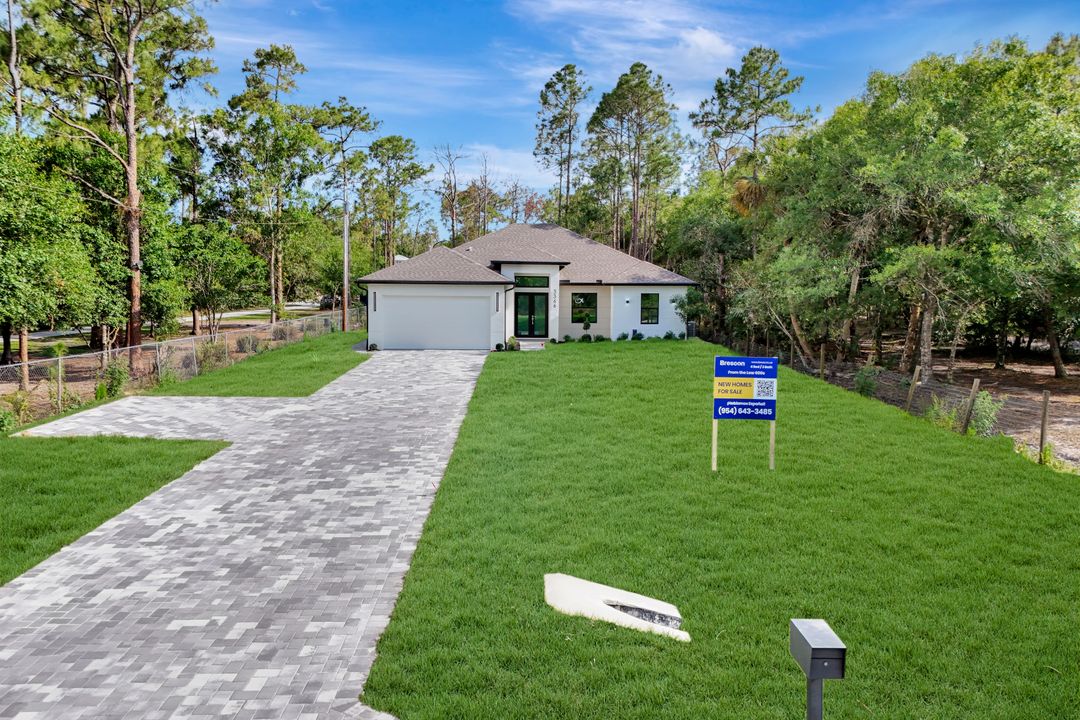 3366 72nd Ave NE, Naples, FL 34120