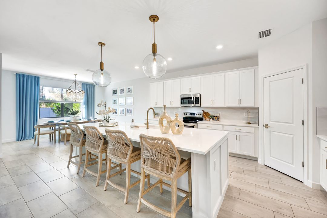 11356 Canopy Loop, Fort Myers, FL 33913