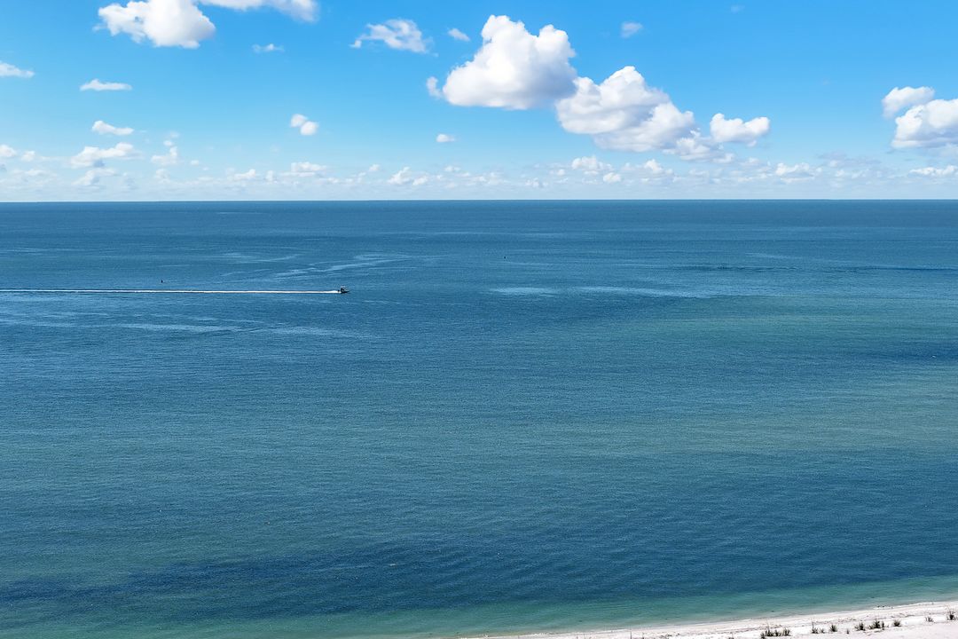 117 Sand Dollar Dr, Fort Myers Beach, FL 33931