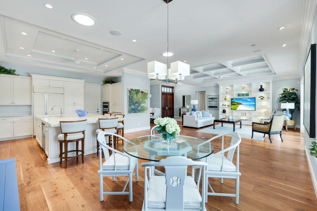524 Turtle Hatch Ln, Naples, FL 34103