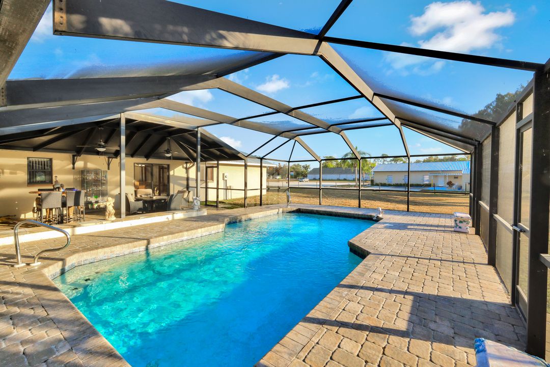 16321 Slater Rd, North Fort Myers, FL 33917