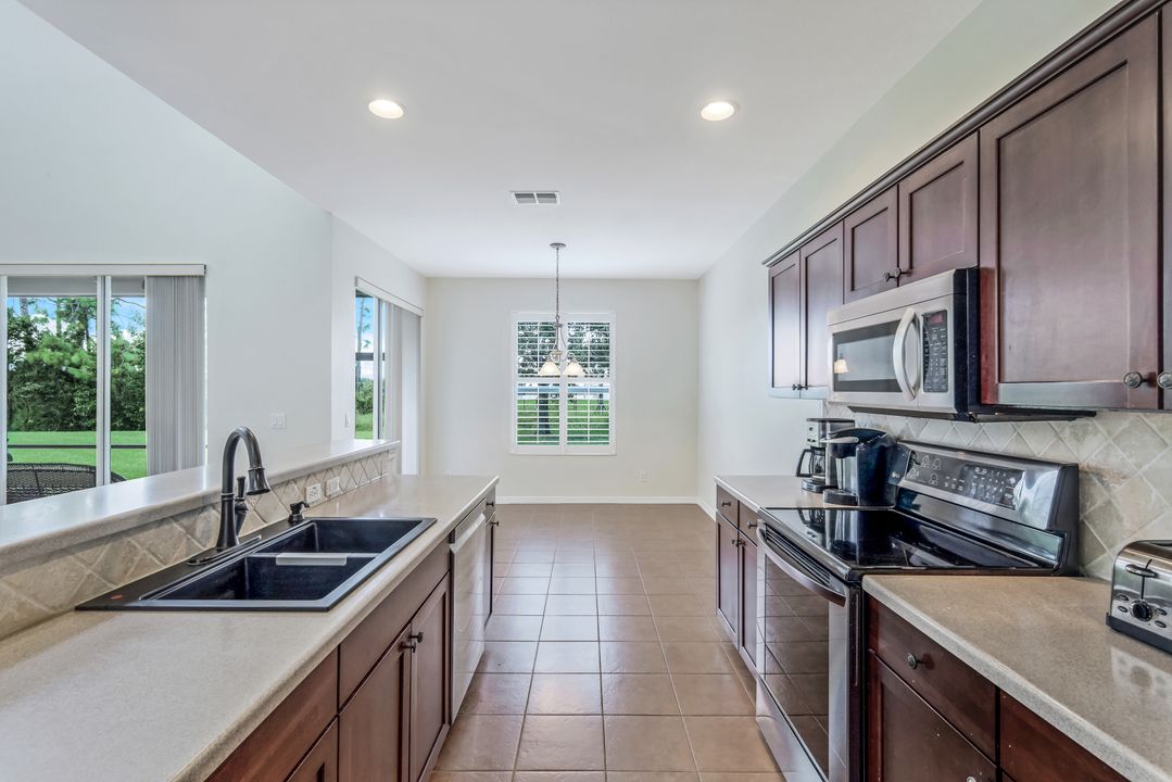 13243 Little Gem Cir, Fort Myers, FL 33913