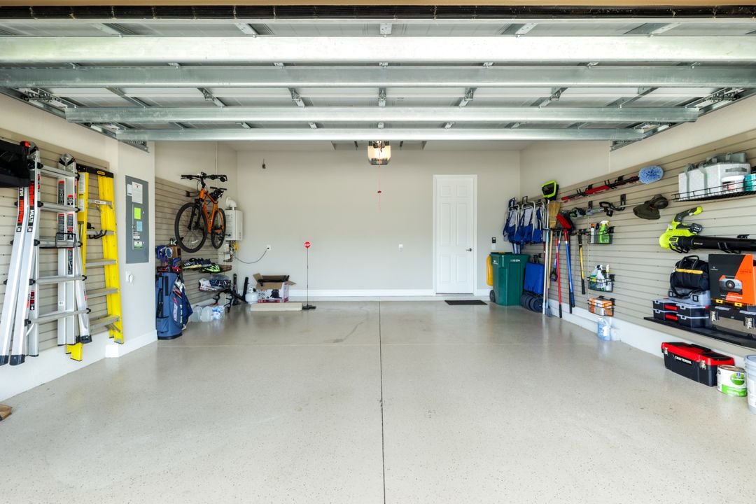 1839 Mustique St, Naples, FL 34120