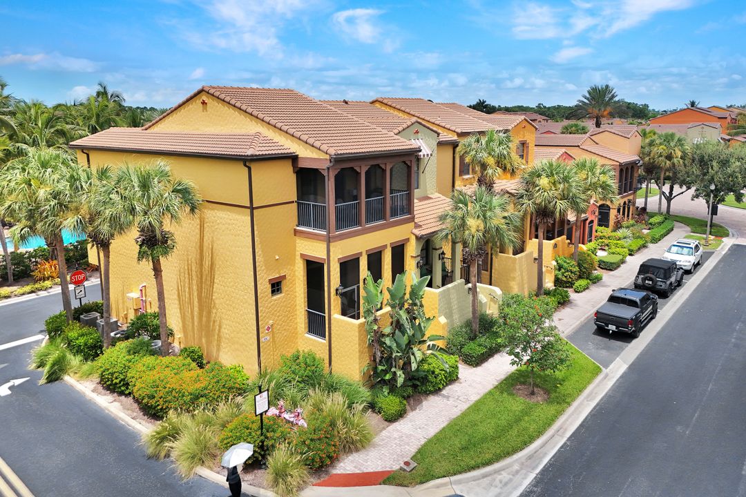 9081 Albion Ln S #6509, Naples, FL 34113