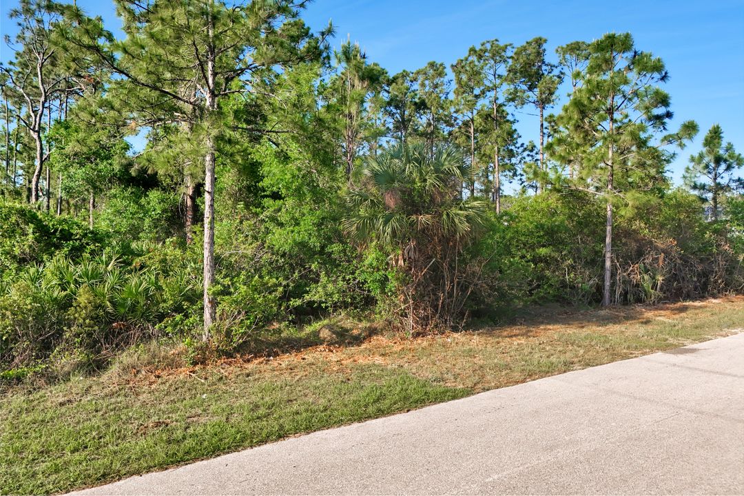 5323 Belrose St, Lehigh Acres, FL 33971