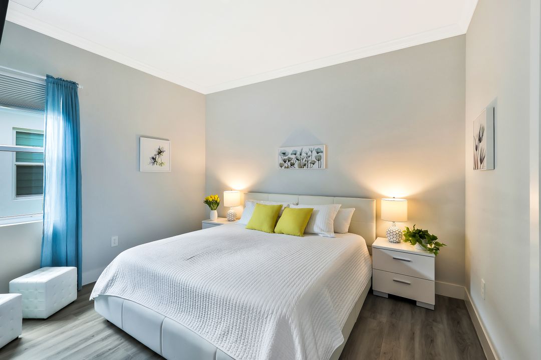 3754 Sapphire Cv Cir, Naples, FL 34114