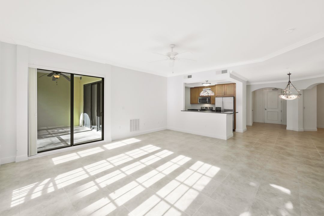 23191 Fashion Dr #201, Estero, FL 33928