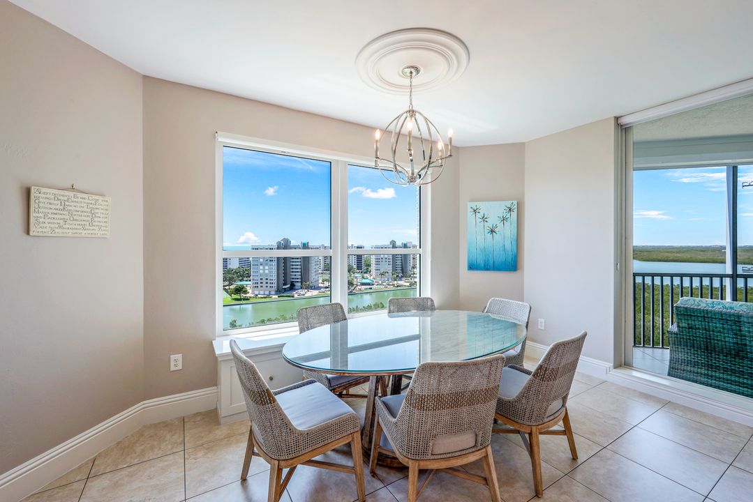 315 Dunes Blvd #1105, Naples, FL 34110