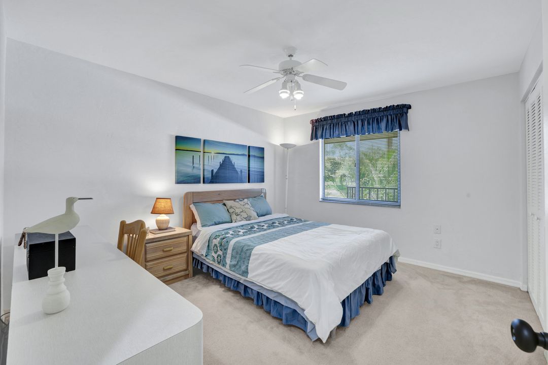 4987 Pepper Cir, Naples, FL 34113