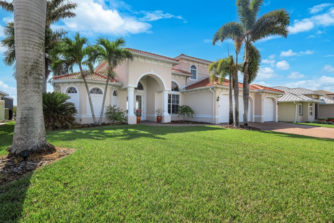 1128 NW 43rd Ave, Cape Coral, FL 33993