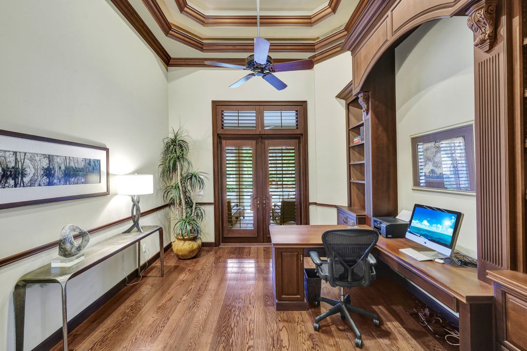 11993 Collier's Reserve Dr, Naples, FL 34110