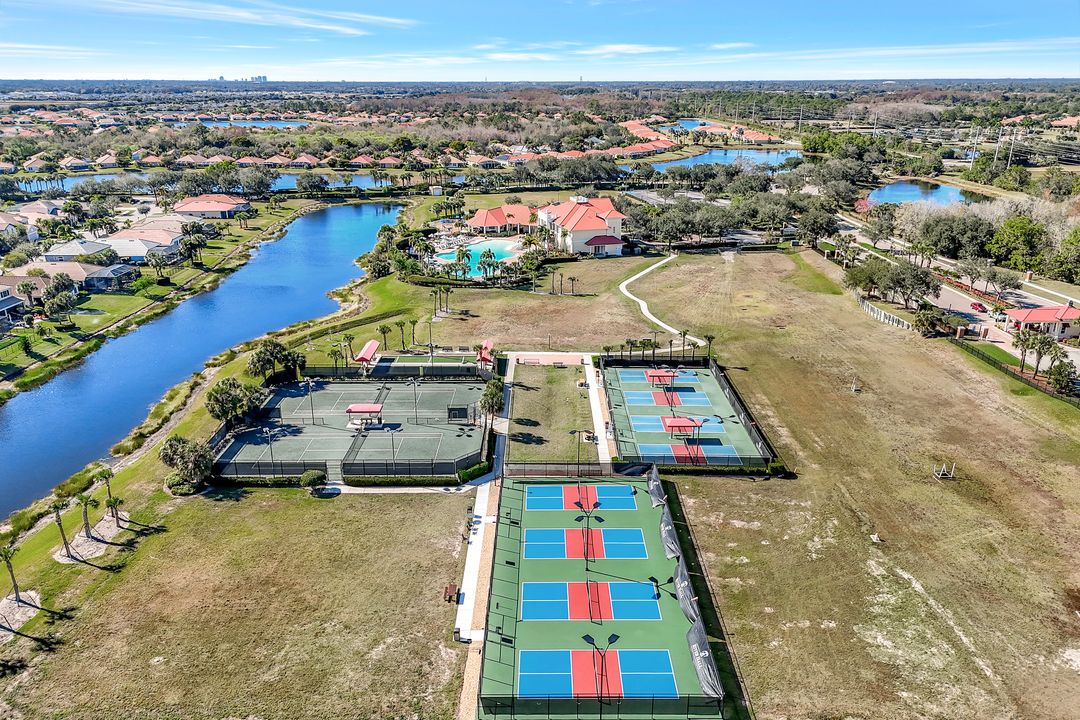 15732 Angelica Dr, Alva, FL 33920