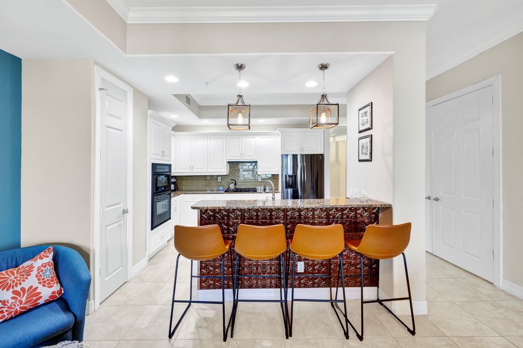 10721 Mirasol Dr #205, Miromar Lakes, FL 33913