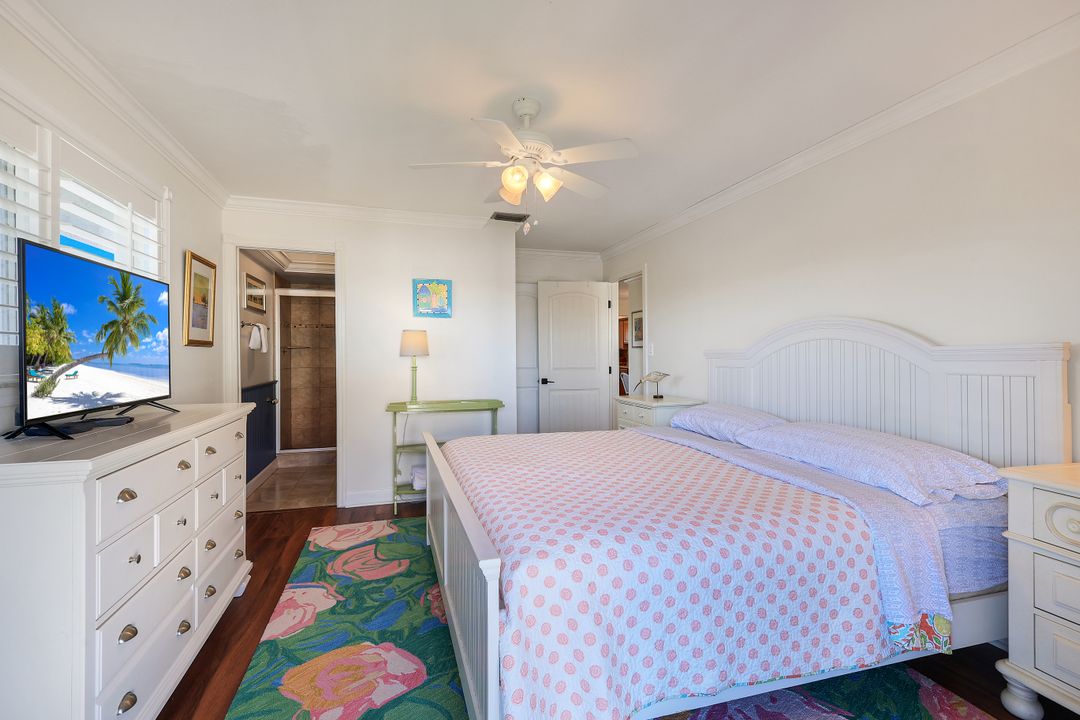 1610 Middle Gulf Dr #F5, Sanibel, FL 33957