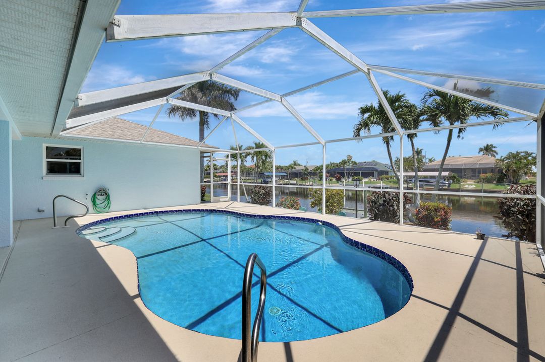 1813 SW 49th Terrace, Cape Coral, FL 33914